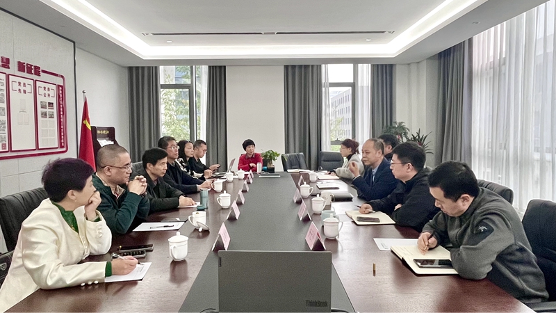 中國飯店協(xié)會會長陳新華、九成大廚總經理陳飛舟到訪浙江農合